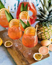 Ананасово-грейпфрутовые коктейли