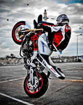 Мотоцикл стант